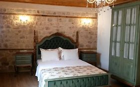 Secret Palace Hotel